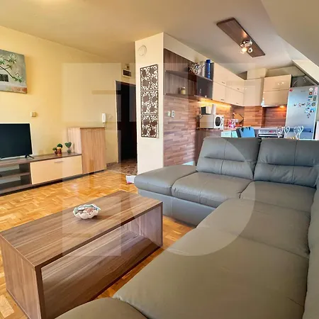 Apartament The Highground Hideout