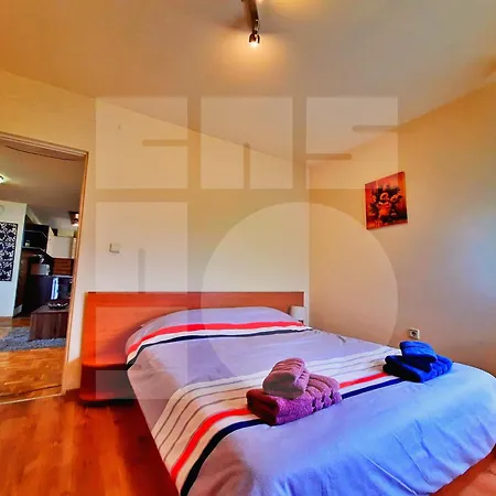 The Highground Hideout Warna