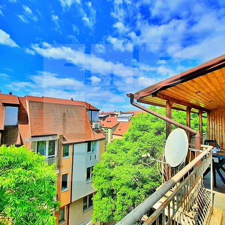 The Highground Hideout *