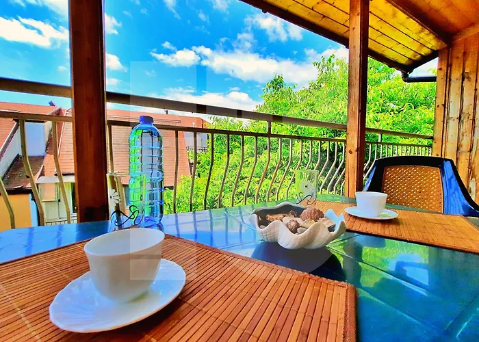 The Highground Hideout شقة