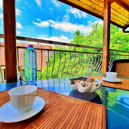 The Highground Hideout Daire