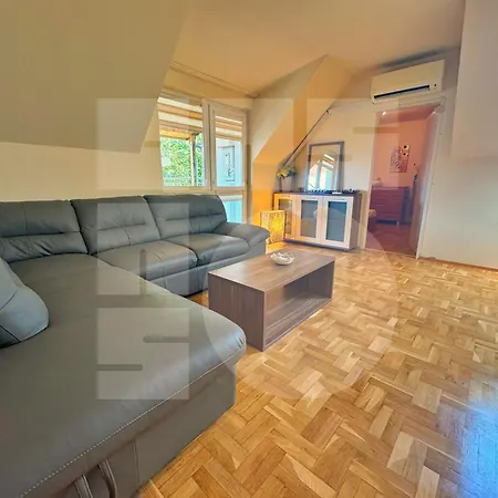 The Highground Hideout Daire *