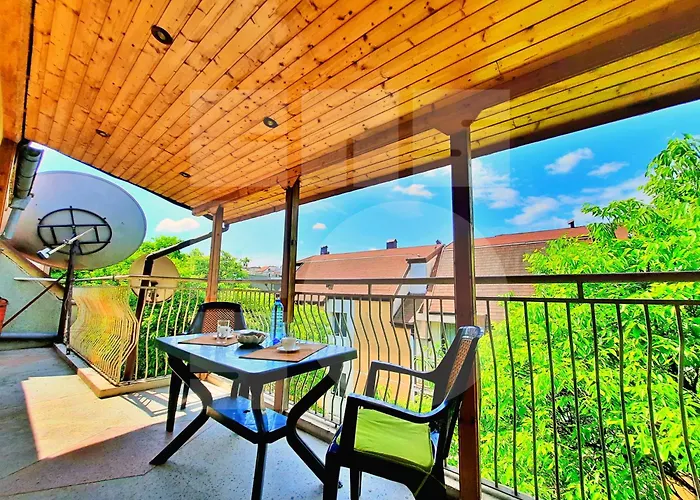 The Highground Hideout Apartment *